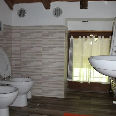 Helianthus Agroturismo Oleggio